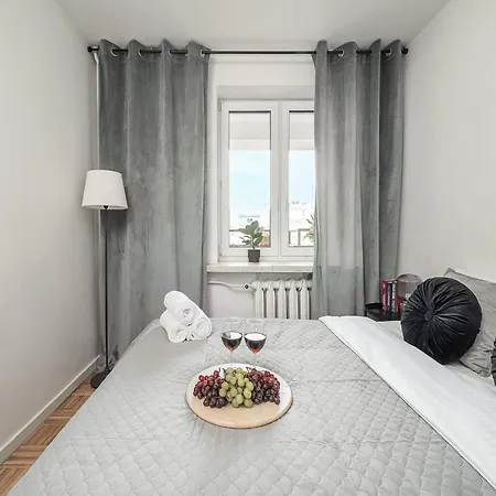 Charming For 6 * Warszawa