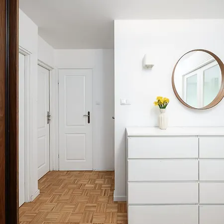 Charming For 6 Warszawa