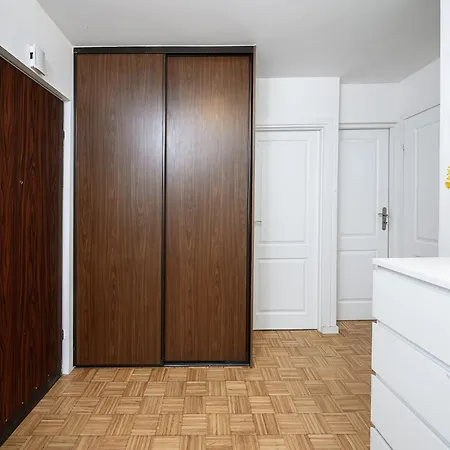 Charming For 6 * Warszawa
